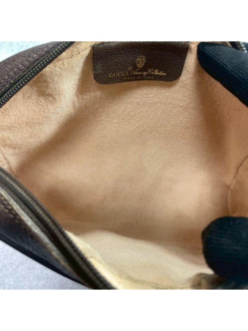 Gucci GG Sherry Line Shoulder Bag Brown Leather - Picture 6 of 10